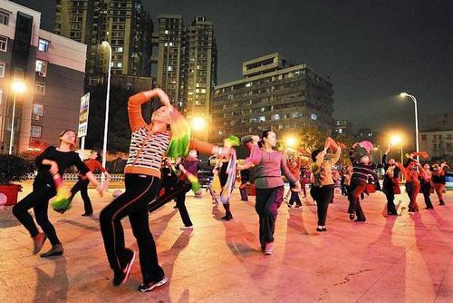 广州跳舞网红吃瓜视频,揭秘幕后故事与热门话题