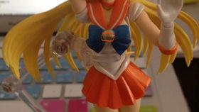 带你吃瓜手办搞笑视频,带你吃瓜，笑料横生！