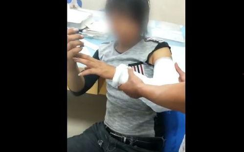 两个男网红吃瓜视频,两位男网红同台吃瓜，精彩瞬间大盘点